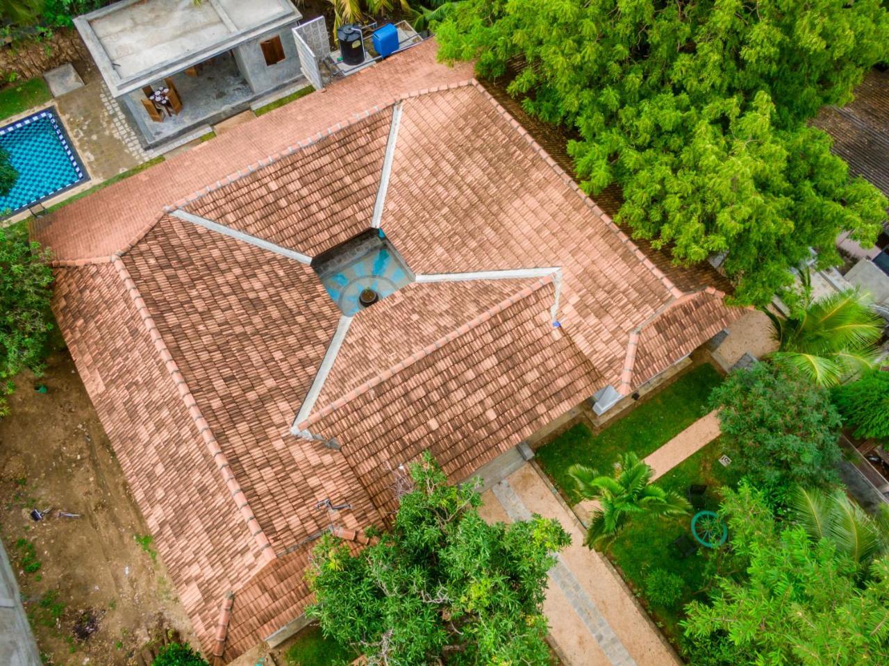Thambu Illam Hotel จาฟนา ภายนอก รูปภาพ