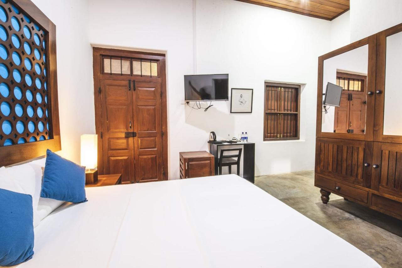 Thambu Illam Hotel จาฟนา ภายนอก รูปภาพ
