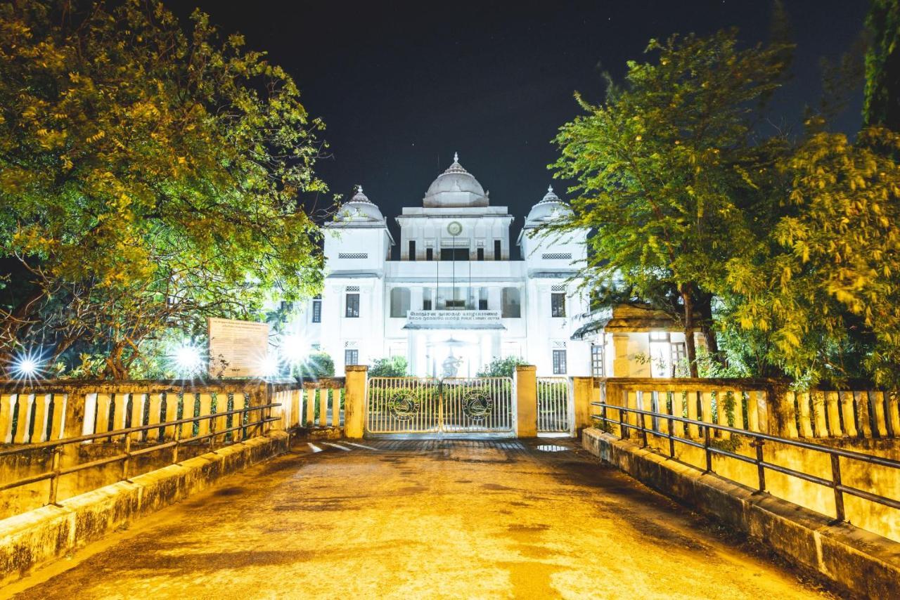 Thambu Illam Hotel จาฟนา ภายนอก รูปภาพ