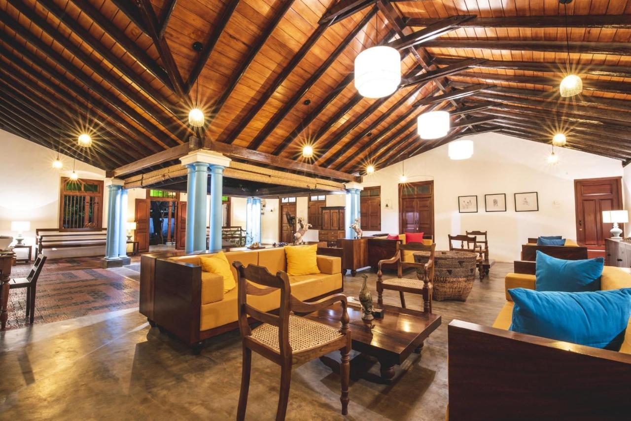 Thambu Illam Hotel จาฟนา ภายนอก รูปภาพ